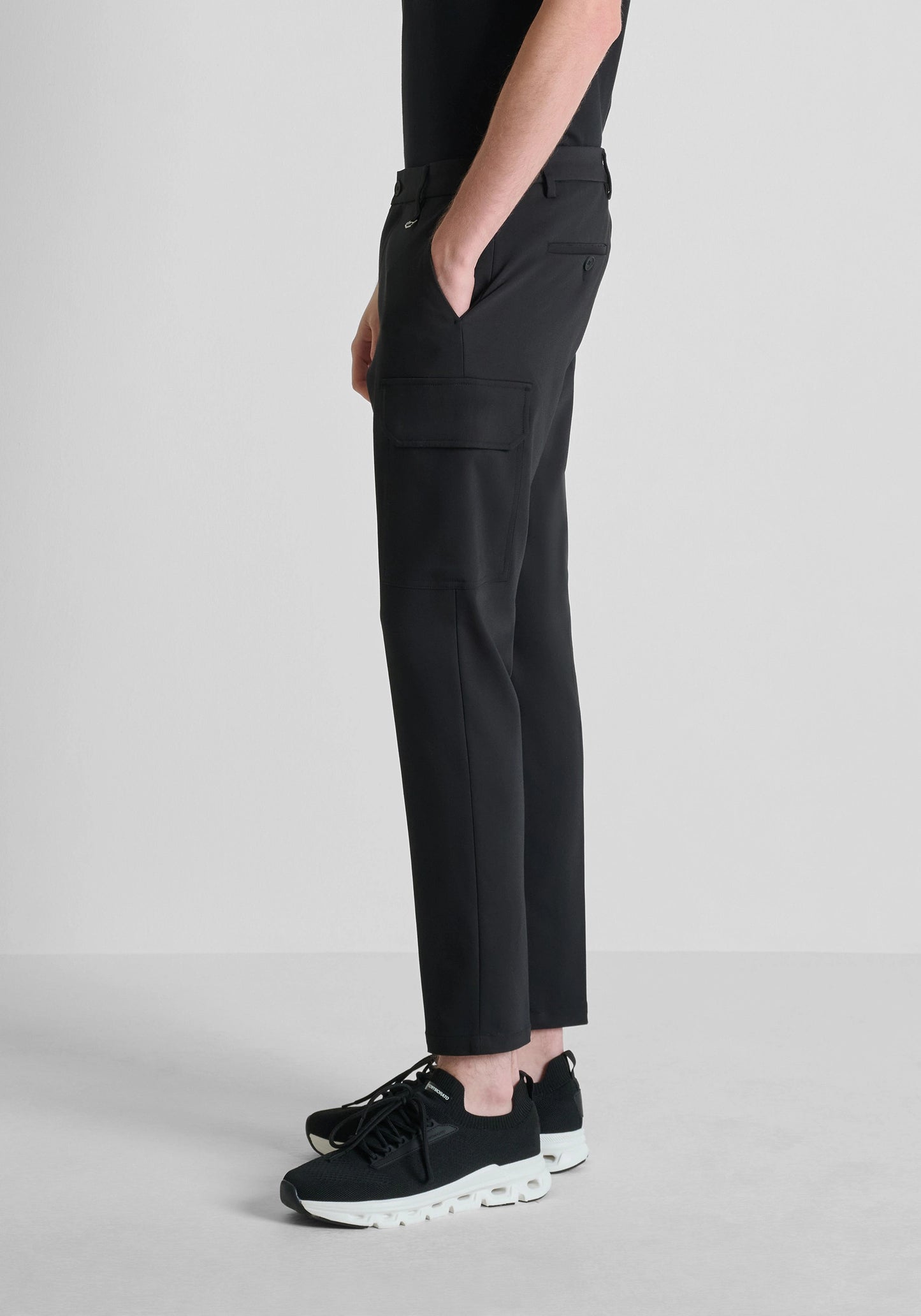 PANTALON SKINNY FIT « BJORN » EN TISSU DE COTON MÉLANGÉ ÉLASTIQUE