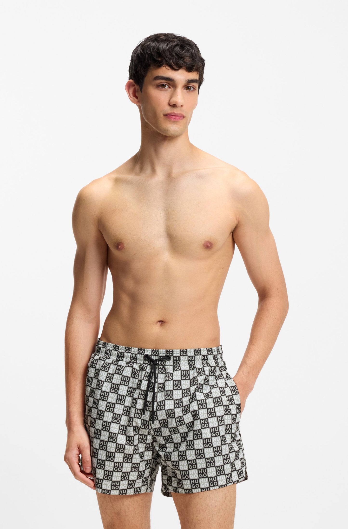 Short de bain à séchage rapide et imprimé à carreaux à logo empilé